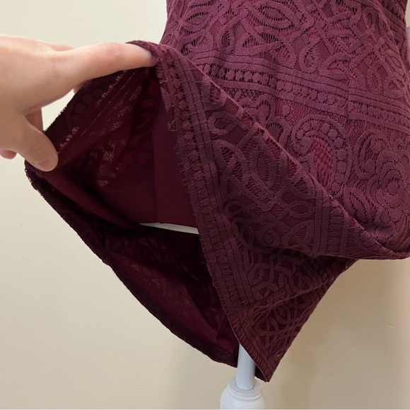 NWT TOBI Out For the Day Plunging Bodycon Mini Dress in Wine - Picture 7 of 16